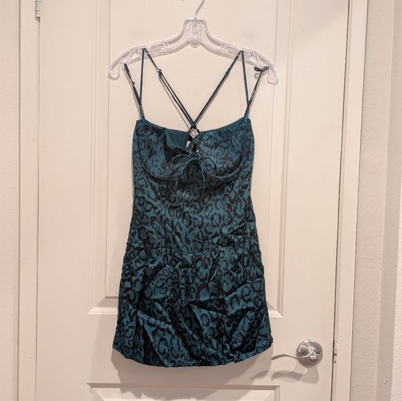 For Love And Lemons Green Wendy Strappy Green Leopard Print Mini Dress Large NWT - Picture 3 of 13